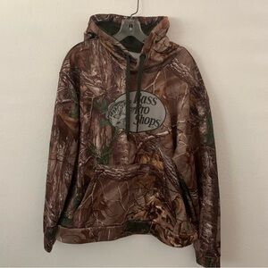 bass pro shops logo/camo hoodie